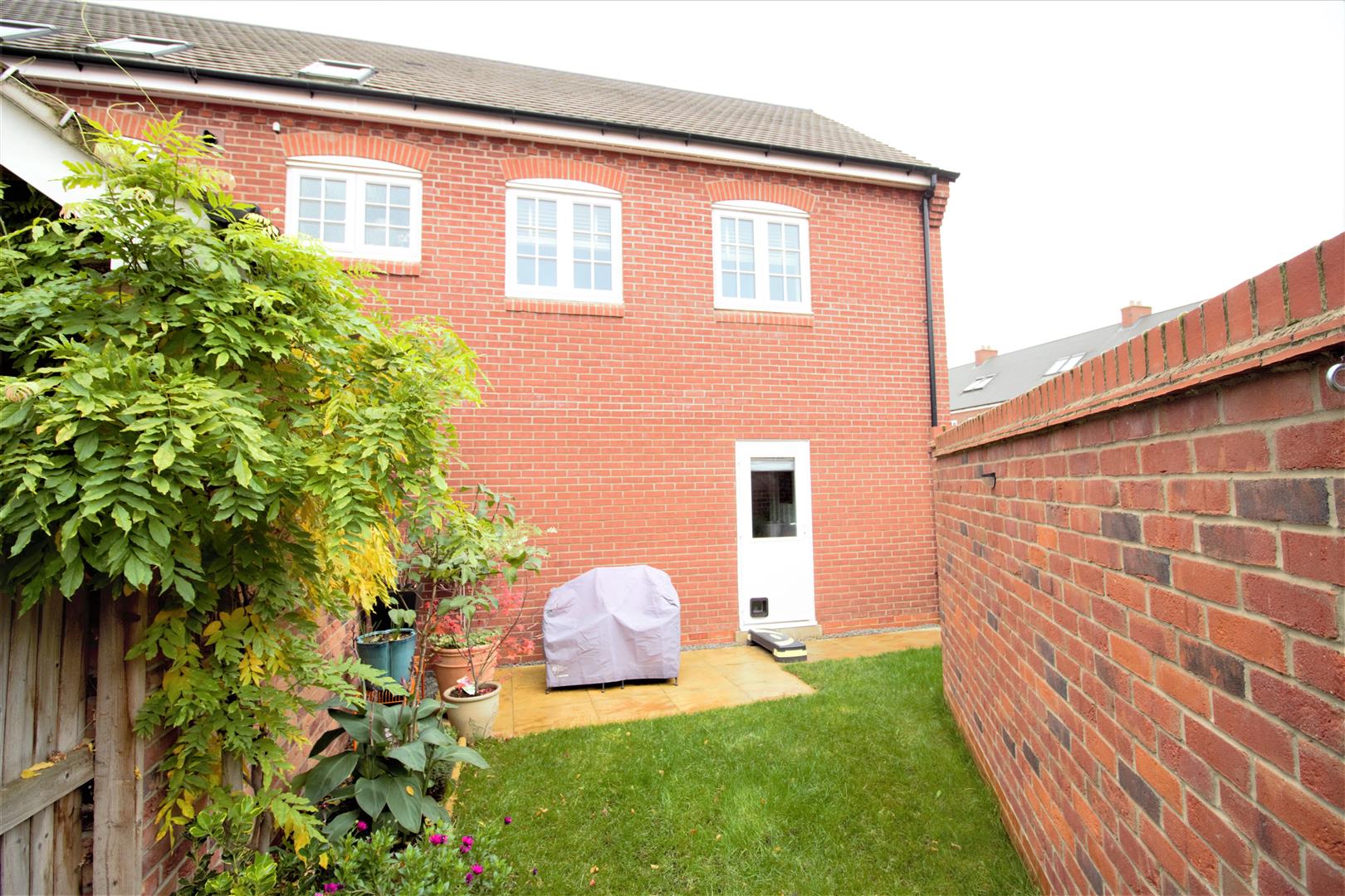 Alwin Court, Great Denham, Bedford